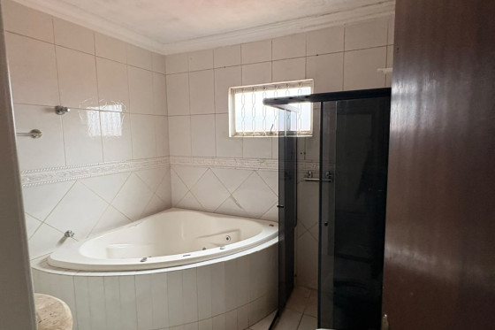 Casa para alugar - 168.40m² - Centro, Goioerê-PR