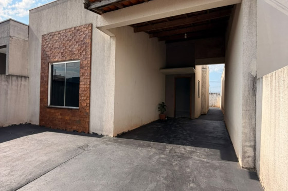 Casa para alugar - 61.99m² - Jardim Cristo Rey, Goioerê-PR