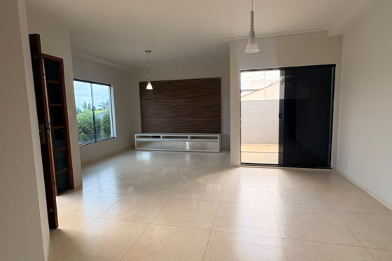 Casa para alugar - 130m² - Jardim Colina Verde, Goioerê-PR