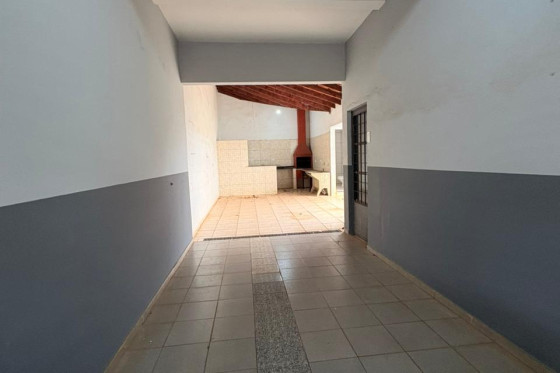 Sobrado para alugar - 135.13m² - Jardim Curitiba, Goioerê-PR