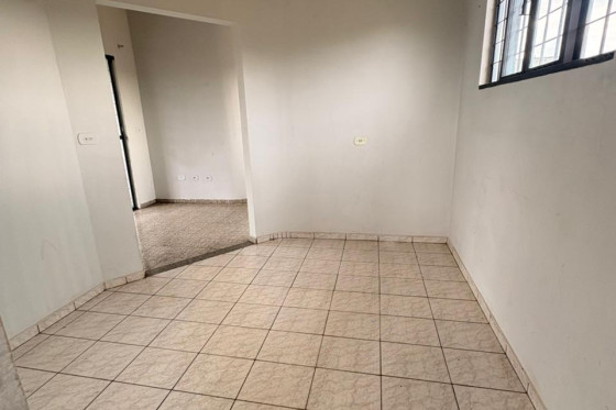 Sobrado para alugar - 135.13m² - Jardim Curitiba, Goioerê-PR
