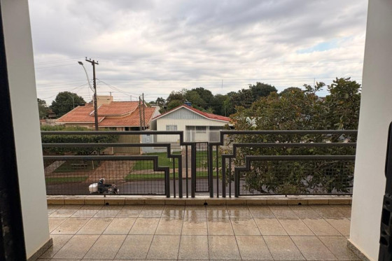 Sobrado para alugar - 135.13m² - Jardim Curitiba, Goioerê-PR
